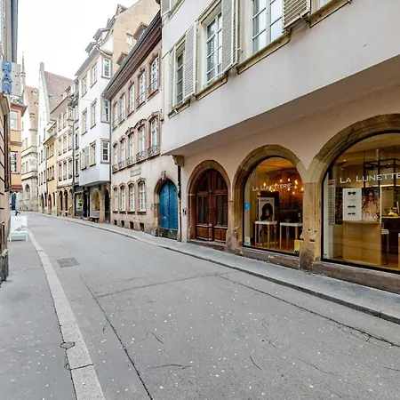 Charme Alsacien Hypercentre Cathedrale Appartement *